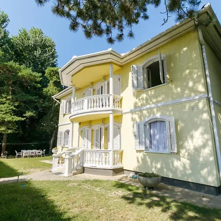 Hotel Bella By Interhome 3*