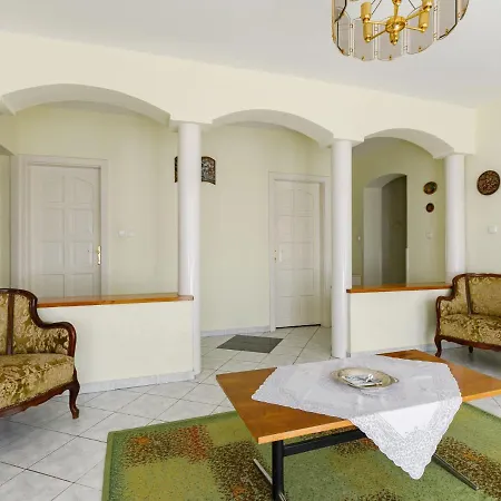 Bella By Interhome Hotel